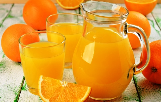 9 літрів соку з 4 апельсинів