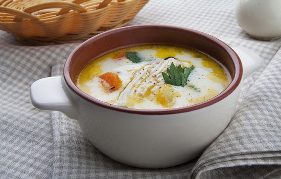 Суп з плавленим сиром і куркою