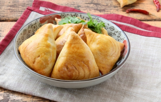 самса узбецька – випічка родом зі сходу. кращі рецепти листкової узбецької самси з бараниною, картоплею, гарбузом і куркою