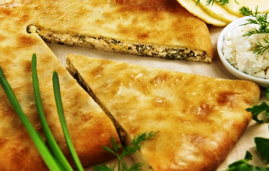 Осетинські пироги з сиром і зеленню