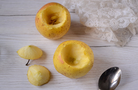 Яблука в духовці з цукром   корисне і просте блюдо на десерт. Як запекти яблучка в духовці з цукром : авторський детальний рецепт з фото