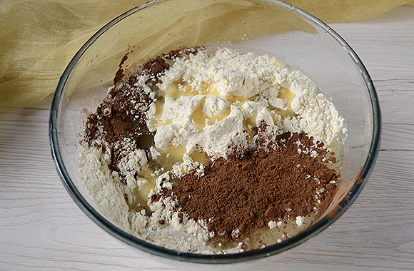Шоколадні мафіни – відмінний початок дня. Авторський покроковий фото рецепт шоколадних мафінів з манкою