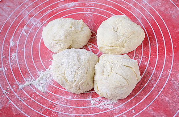 Найпростіші хачапурі на кефірі з сиром на сковороді. Авторський фото рецепт приготування хачапурі на сковороді з сирною начинкою